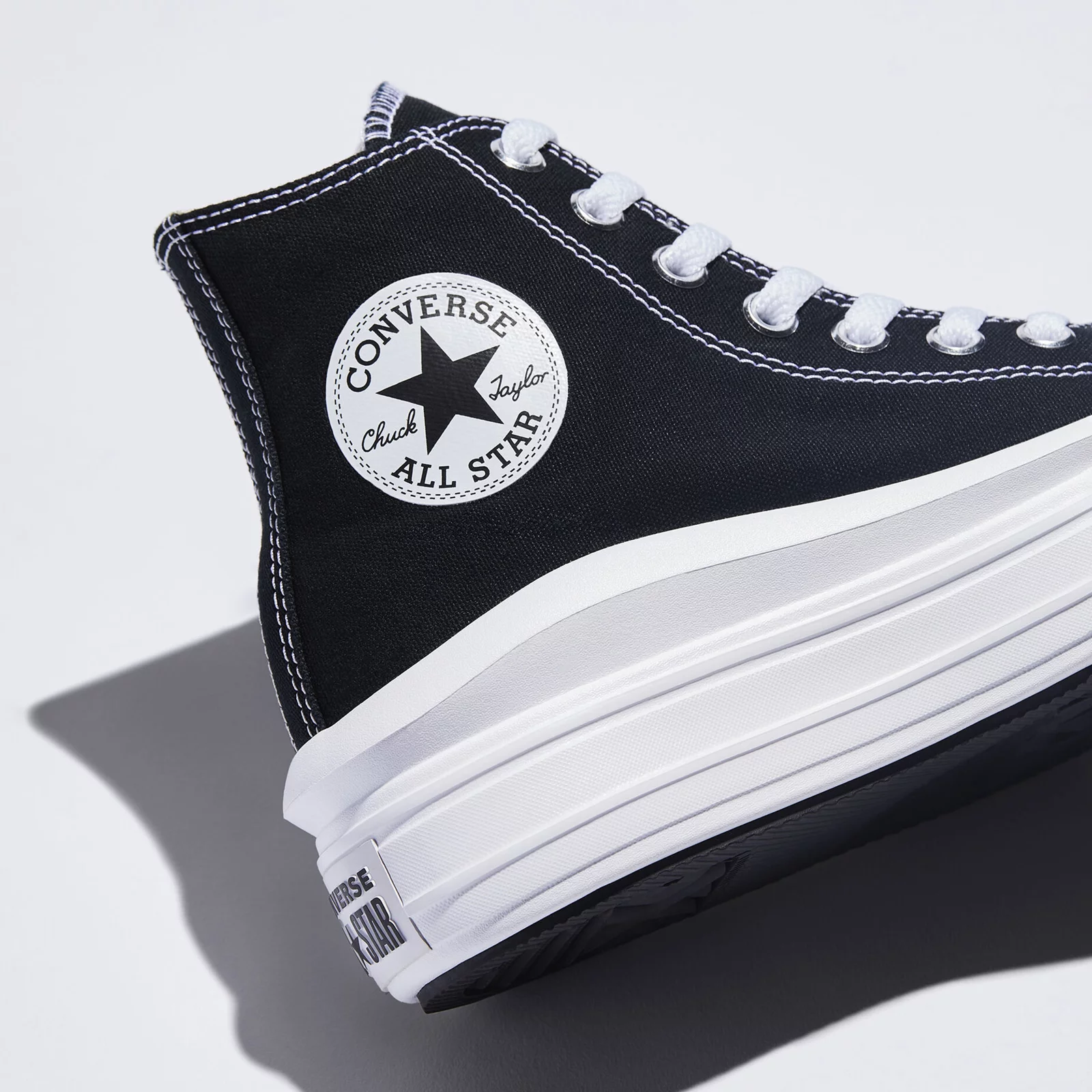 Women's sneakers Converse Chuck Taylor All Star Move Platform