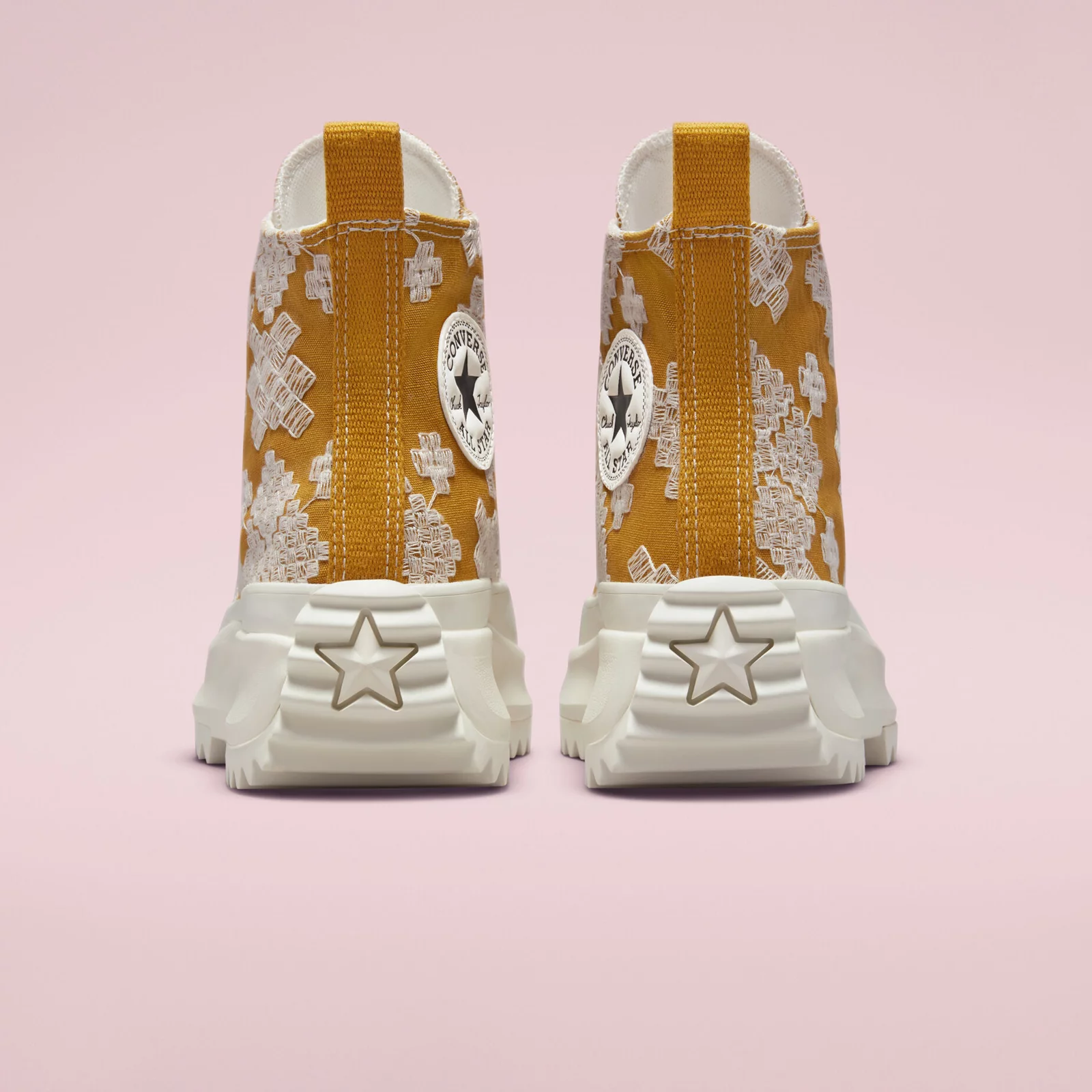 run star hike platform tonal embroidery