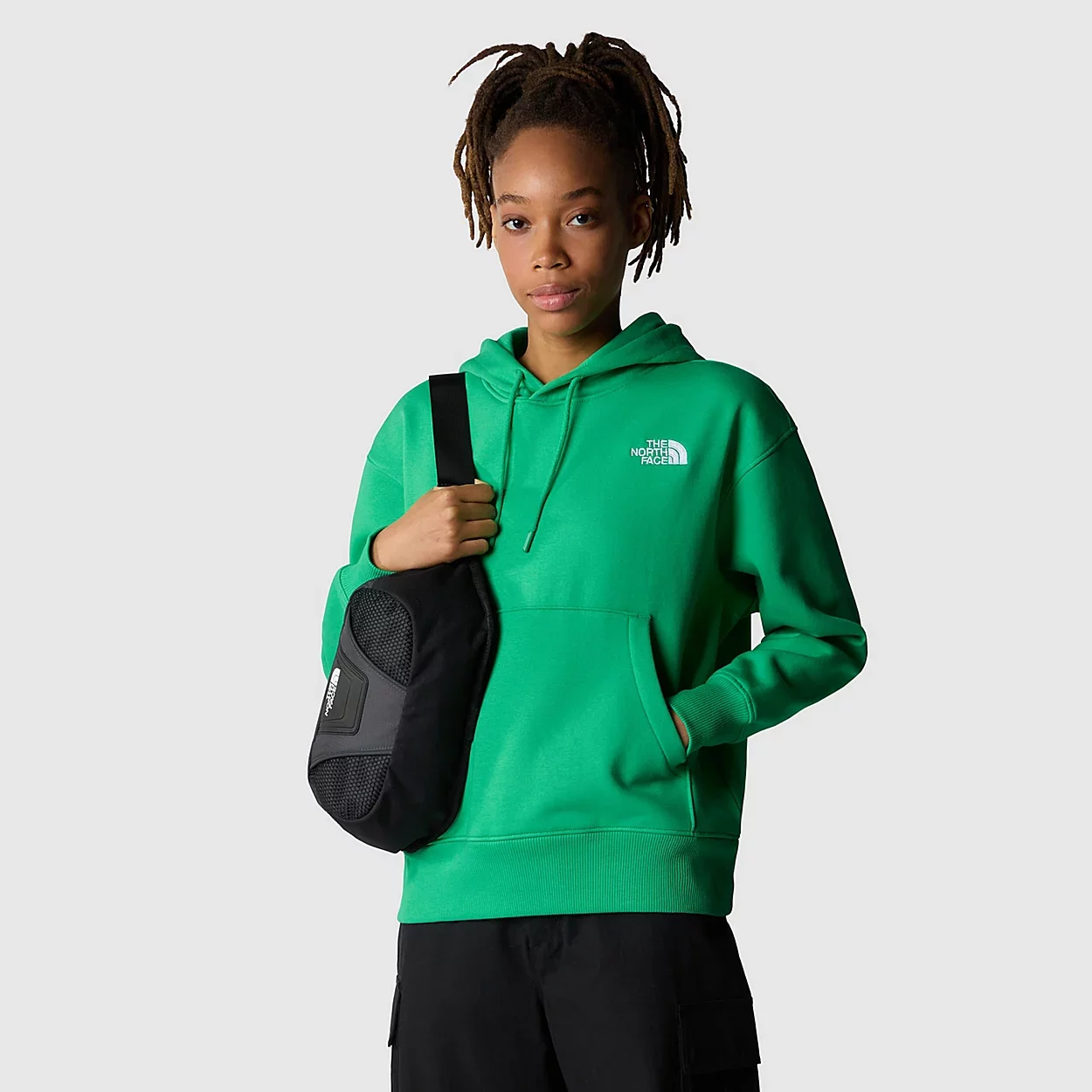 【THE NORTH FACE】ESSENTIAL ECO SWEATSHIRT Men's Essential Lite Sweatshirt | The North Face FI