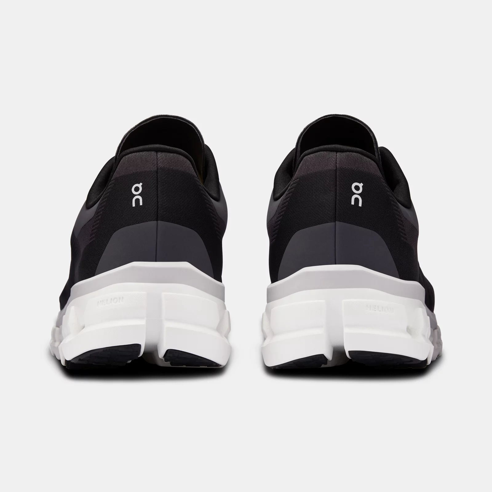 On Cloudflow 4 Mens Running Shoes Black White Size 11 3MD30100299 New in Box Men main image 4