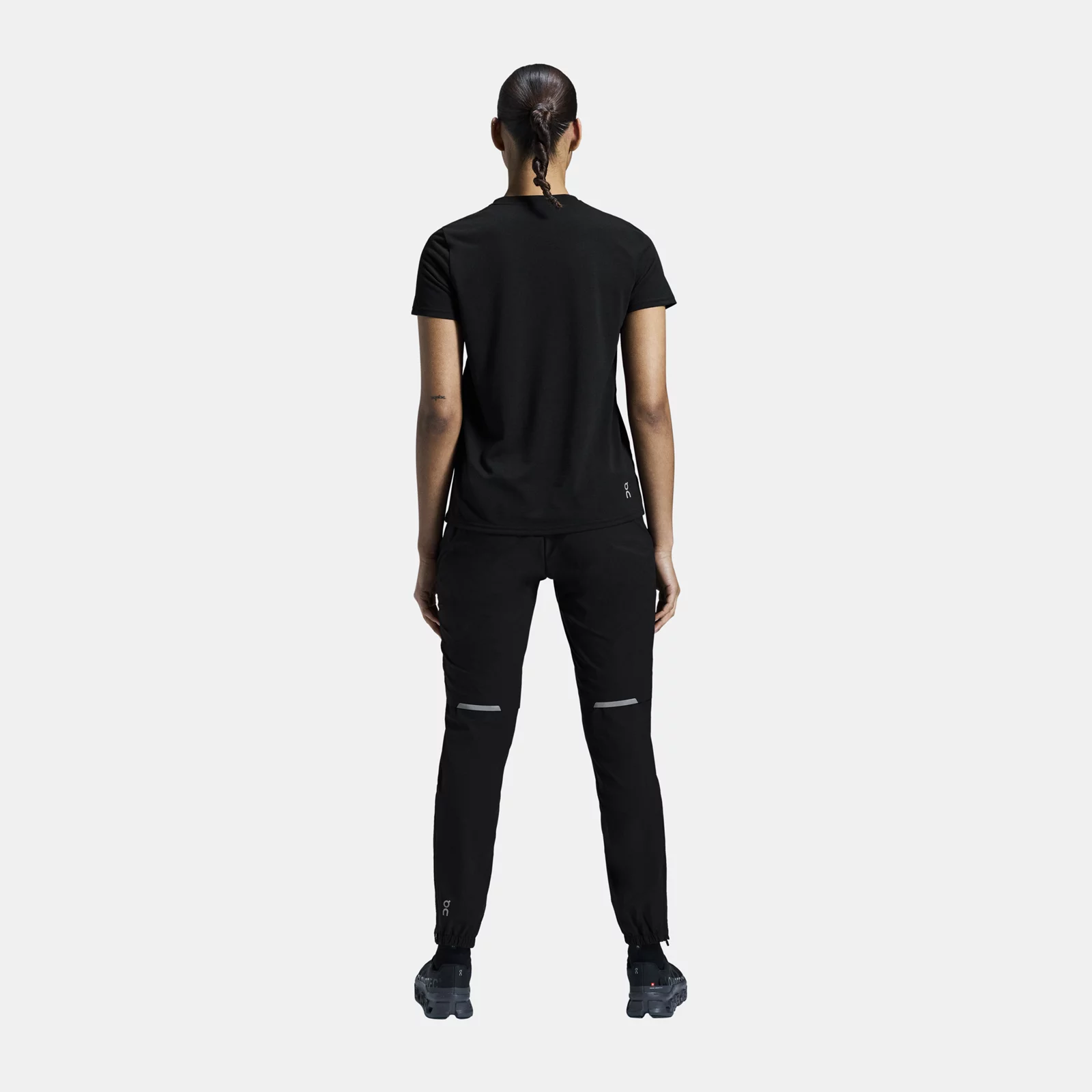 Women's T-shirt On Running On Run-T Black 1WE30390553 W