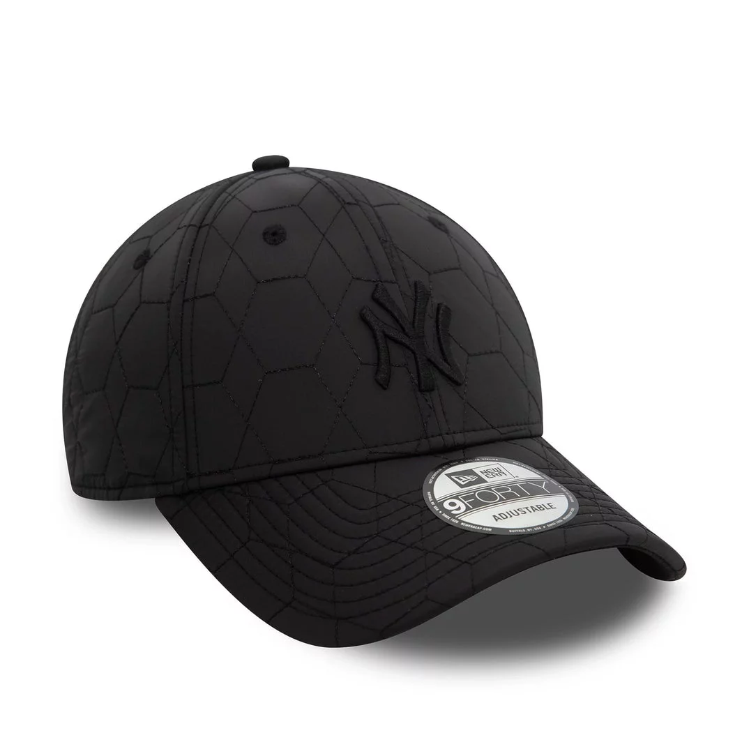 Cap New Era New York Yankees Quilted Black 9FORTY Adjustable